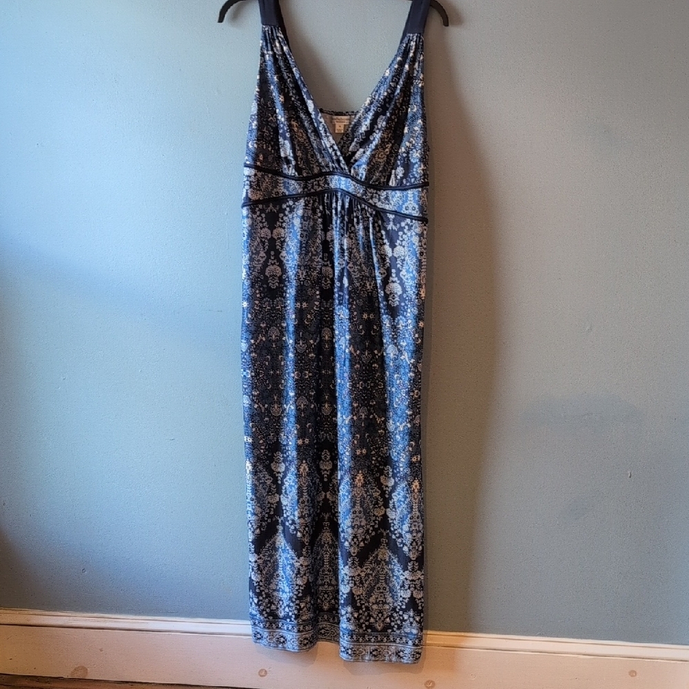 JohnPaulRichard Elegant Blue and Black Maxi Dress